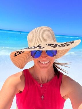 Meet your Posher, Melody Annette